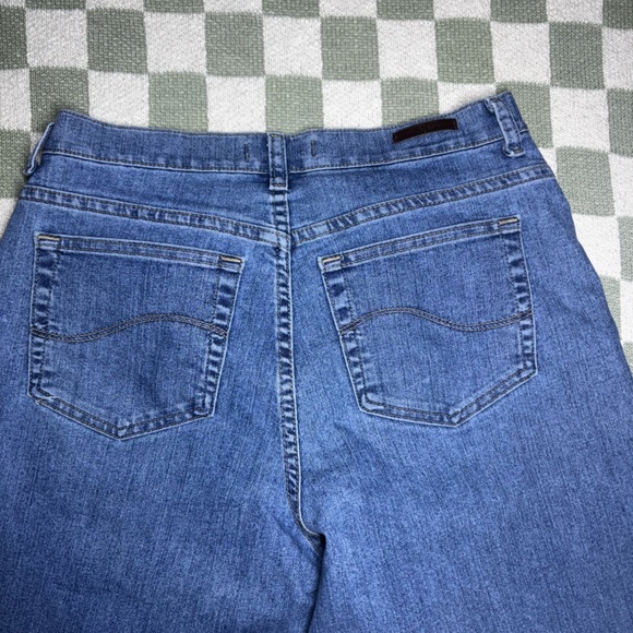 Lee Relaxed Fit Denim Jeans - Picture 4 of 4